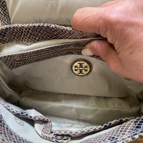 Authentic Tory Burch Python Print Leather Crossbody Handbag - Picture 9 of 16